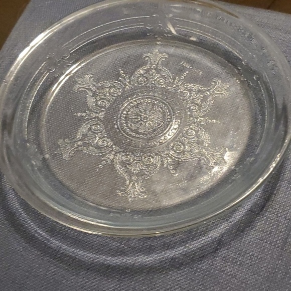 vintage 40's - 50's Fire King pie plate Philbe design - Picture 6 of 10